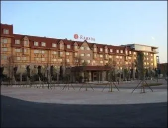 Kunming Jiali Ze Saville Royal Hotel - Image 1