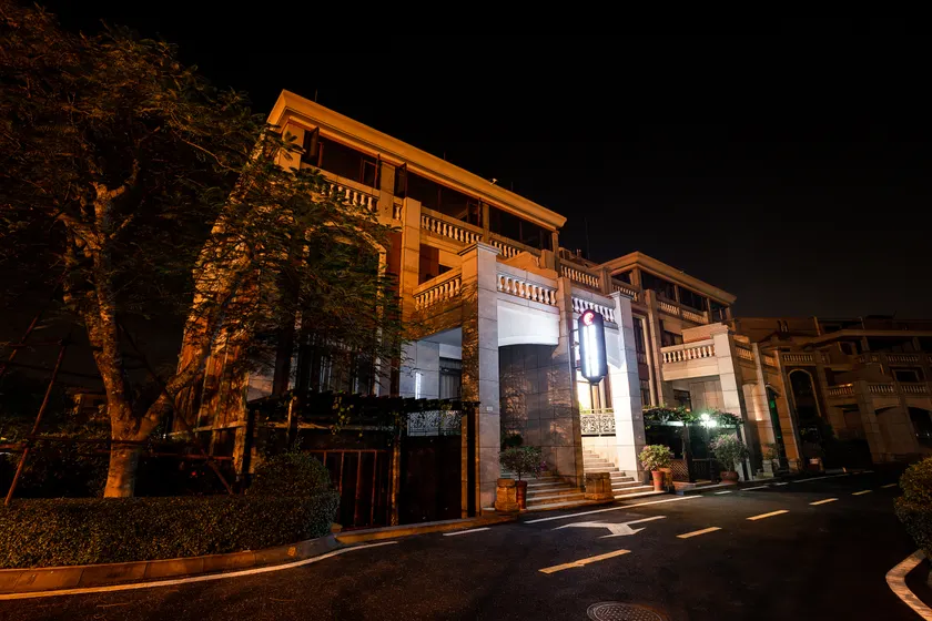 Coastal Huashu Boutique Hotel - Image 1