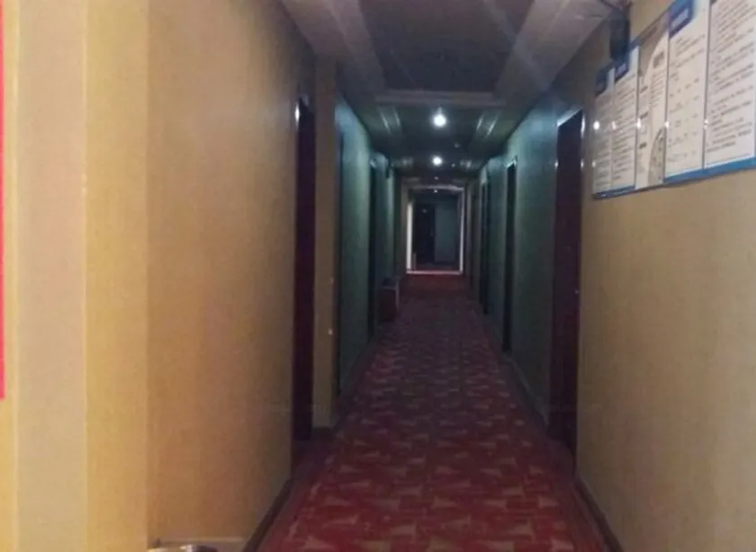 Wangcang Wanhao Hotel - Image 1