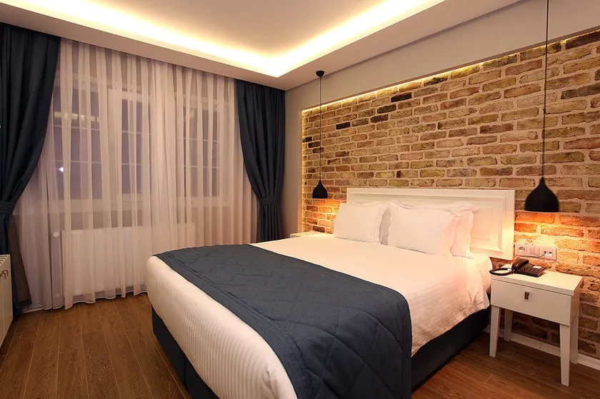 Santa Lucia Suites - Image 1