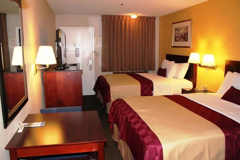 AMERICAS BEST VALUE INN - Image 1