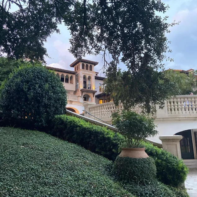 The Cloister at Sea Island - Image 1