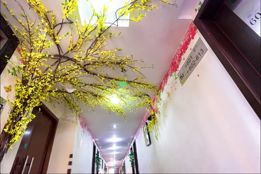 ChengDu YinShu Hotel - Image 1