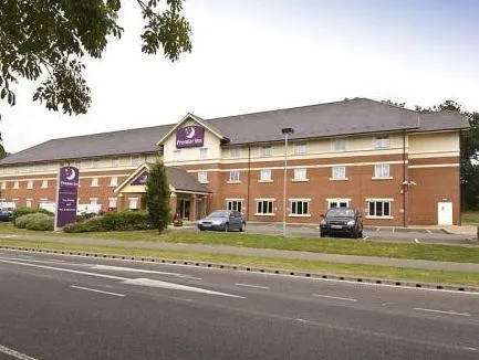 Gatwick Crawley Town West - Image 1