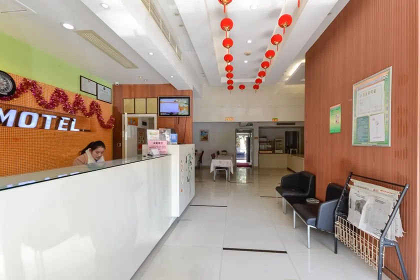 TourChina HOTEL (Taizhou Luqiao Shili Changjie Branch) - Image 1