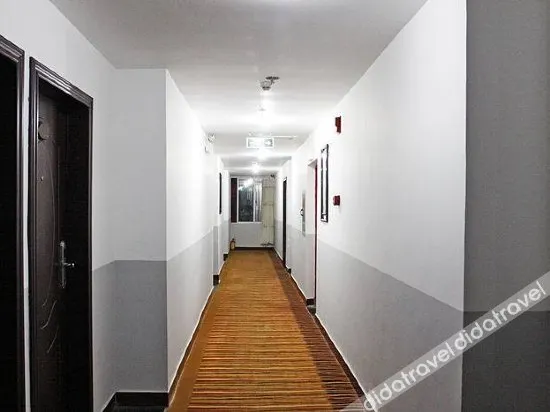 XinzhuXuan Hotel (Haikou Longhu Tianshi Park Shop) - Image 1