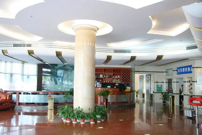 Wan Li Hotel - Image 1