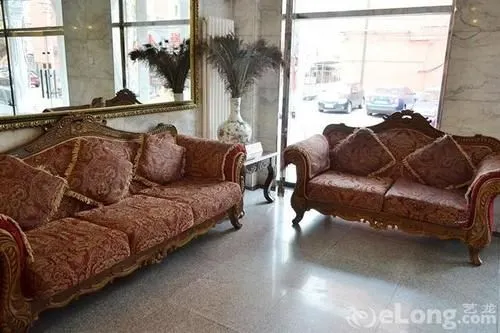 Saint Angel Hotel - Image 1