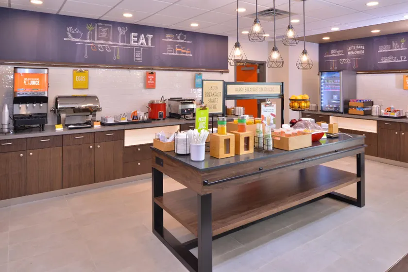 Hampton Inn Lakeville Minneapolis, MN - Image 1