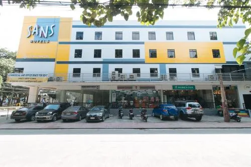 Sans Hotel At Algers Suites Marikina - Image 1