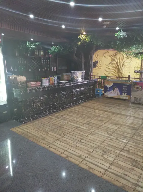 Xinjia Yuquan Hot Spring Hotel - Image 1