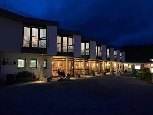 Hotel Altitude - Image 1