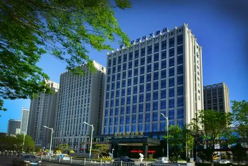 Weihai Longyue International Hotel - Image 1