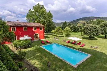 Coselli's Luxury Villas - Image 1