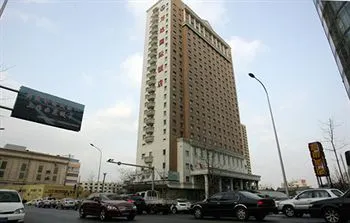 Bolt Hotel - Image 1