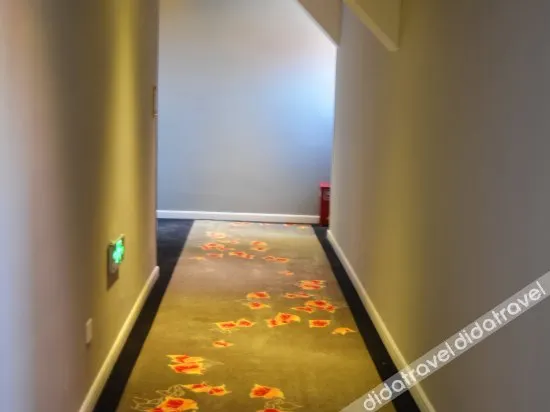 Taizhou Oriental Pearl Hotel - Image 1