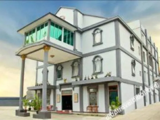 Hotel Ghotic Bandung - Image 1