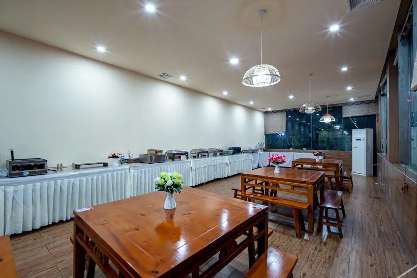 Unitour Hotel (Wanda Plaza, Guangxi University of Science and Technology Branch) - Image 1
