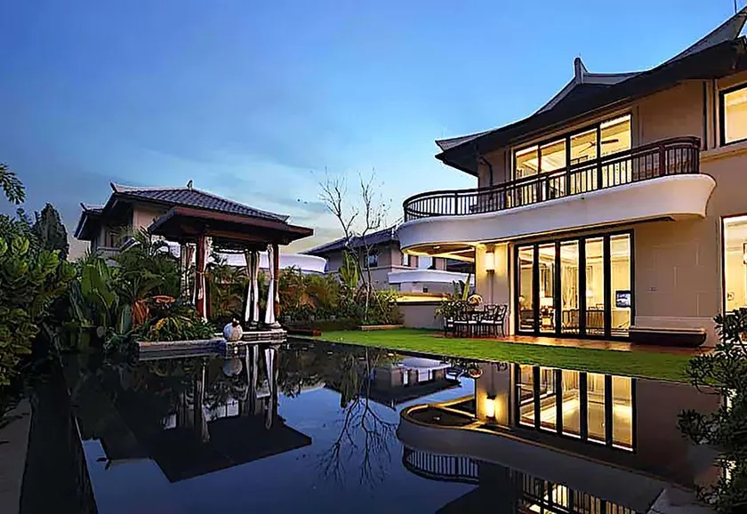 HaitangBay Loosen Coast Resort Villas - Image 1