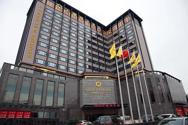 Sun City Hotel (Guangzhou Zengcheng Xintang High speed Railway Station Branch) - Image 1