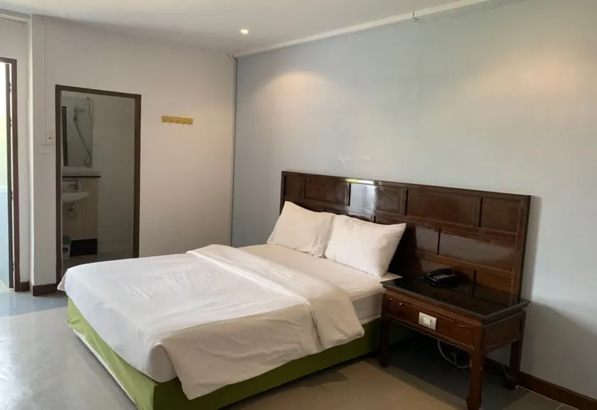 Phanthong Hotel - Image 1