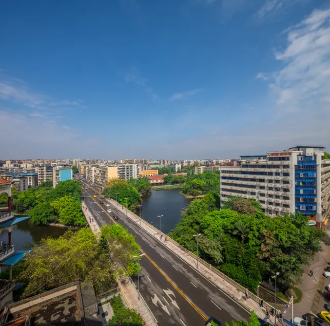 Xinhua Hotel (Chongqing Jiangbei Airport) - Image 1