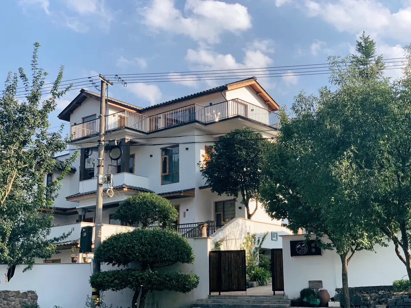 Xiyu Hostel - Image 1