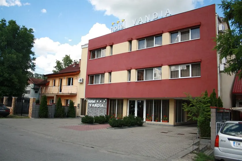 Vandia - Image 1