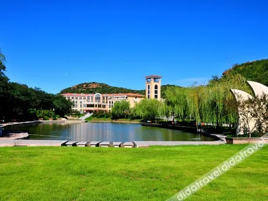 Yu Quan Shan Conifer Hotel - Image 1