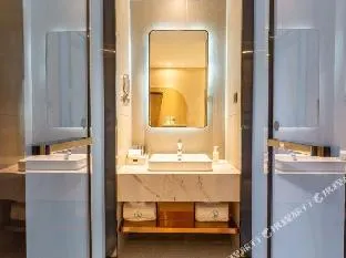 Lanoushangpin Hotel (Tongren Wanshan Southwest Trade City) - Image 1