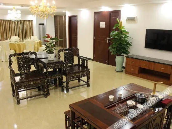 Jinwanli Business Hotel - Image 1