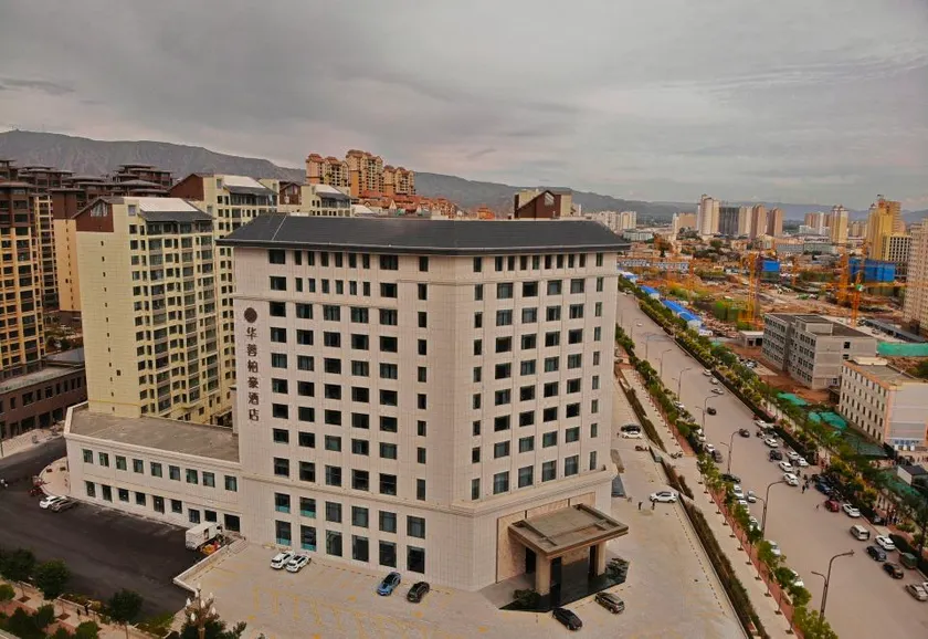 HALCYON RESORT HOTEL - Image 1