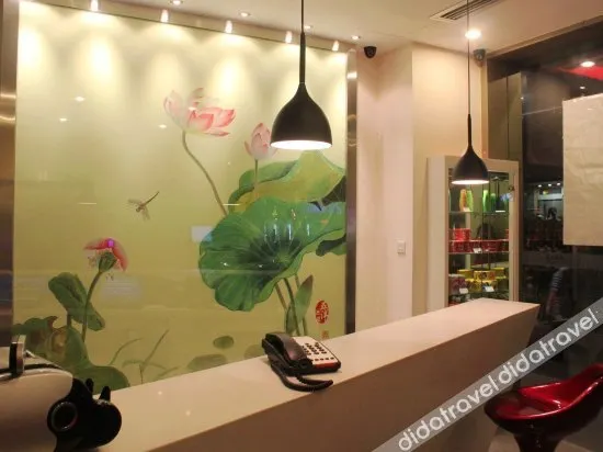 HanTing Hotel (Hangzhou West Lake Hubin Qingchun Road) - Image 1