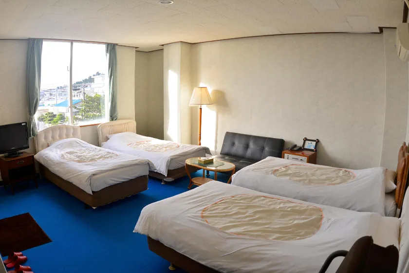 Kanko Business Hotel Heian - Image 1
