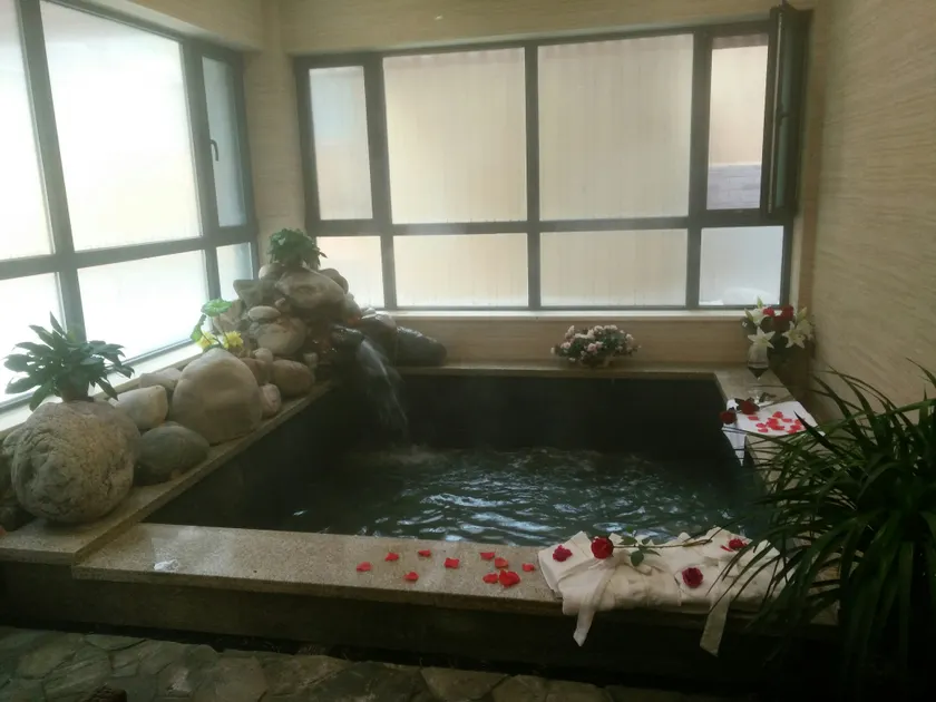 Rainbow Tribe Resort Hotel - Image 1
