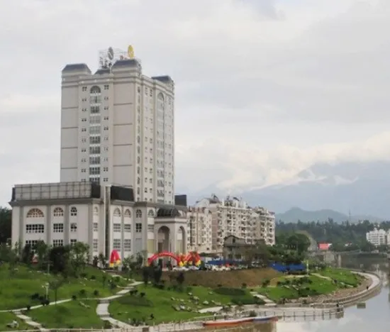Jianning Hotel - Image 1