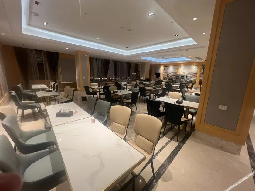 Vienna Hotel (Guangxi Bobai Chengdong Passenger Station Hotel) - Image 1
