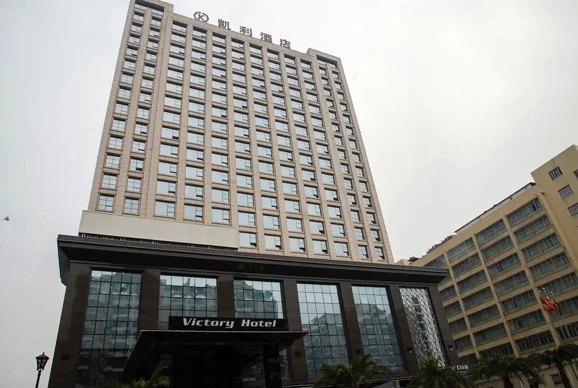 Victory hotel - Image 1