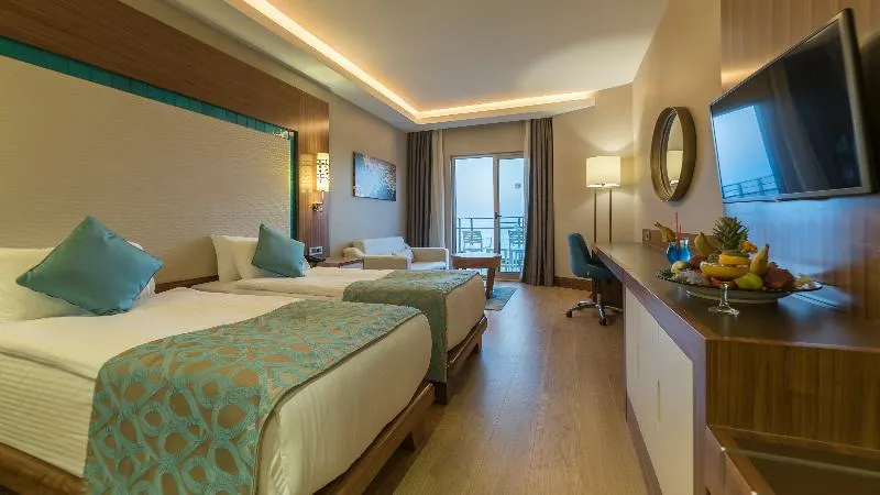 Ramada Resort by Wyndham Kusadasi - Image 1