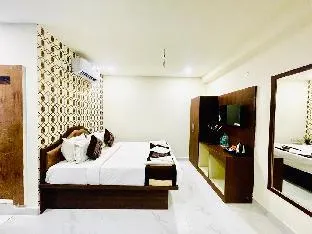 Hotel SM Eagle Grand - Image 1