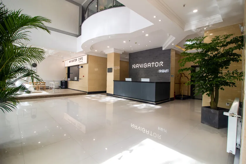 Linghang HOTEL - Image 1