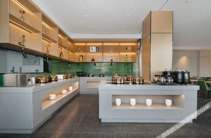 Elong Ruige Apartment Hotel Zhuhai Hengqin Port Convention Center Store - Image 1