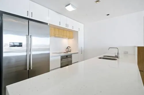 Peninsula Airlie Beach - Image 1
