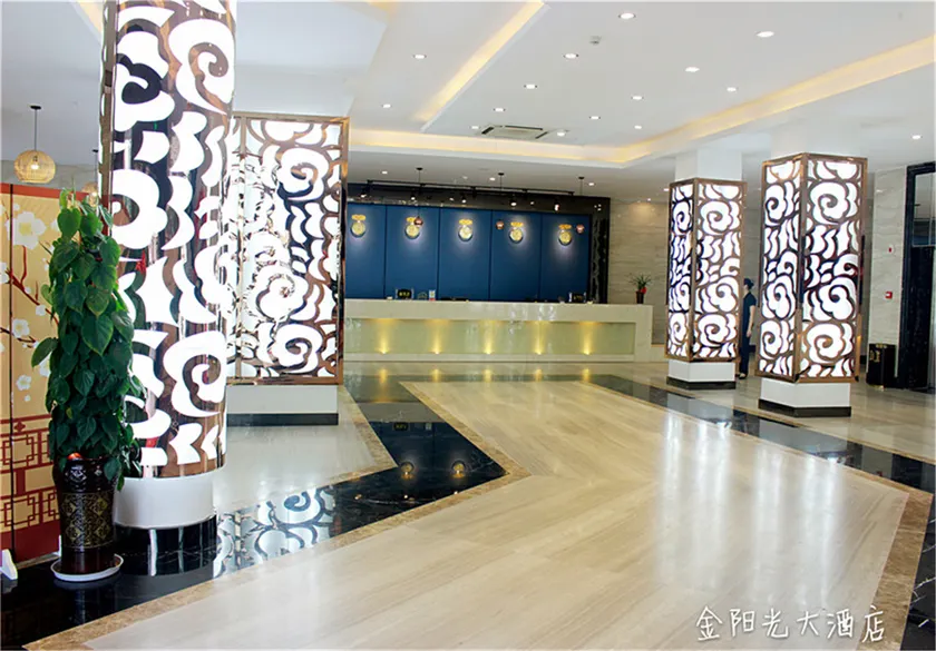 Golden Sunshine Hotel - Image 1