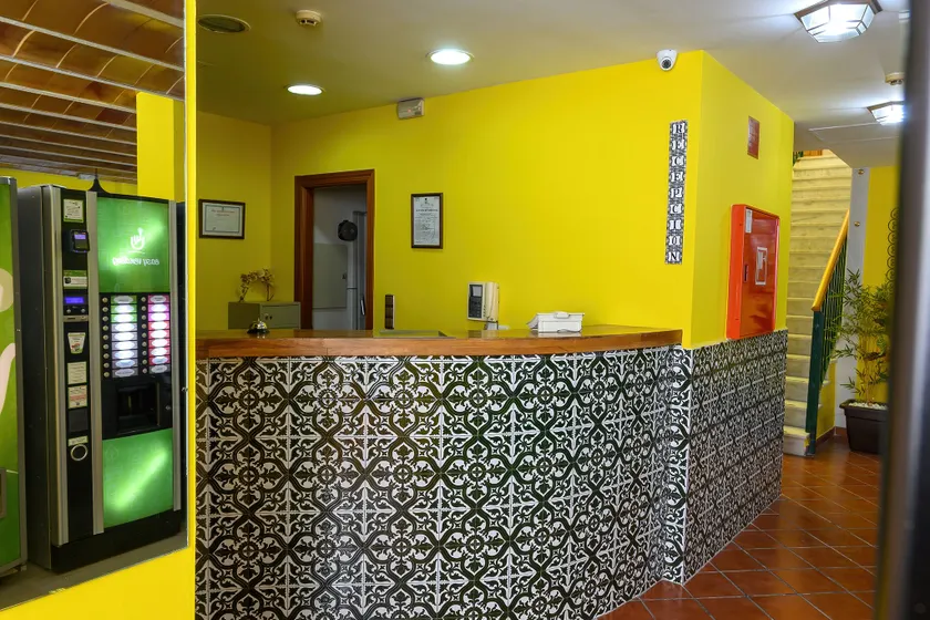 Hotel Jm Camas - Image 1