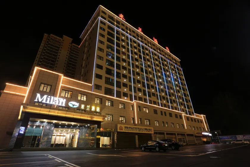 Milan Hotel - Image 1