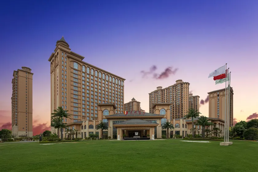 Jianguo Hotel - Image 1