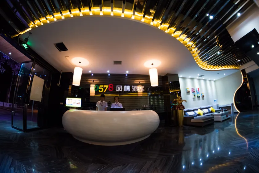 shanghai xinsu Hotel - Image 1