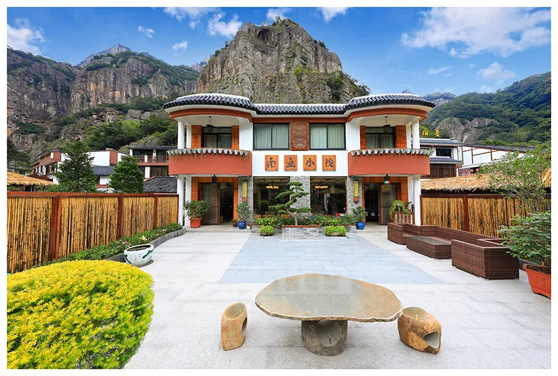 Jingmingju Hotel - Image 1