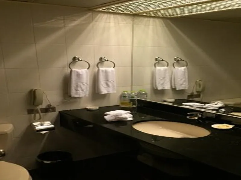 New Era Hotel - Image 1